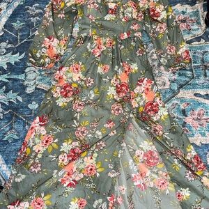 B.O.G (BAND OF GYPSIES) Elegant Green Floral Long Sleeve Dress